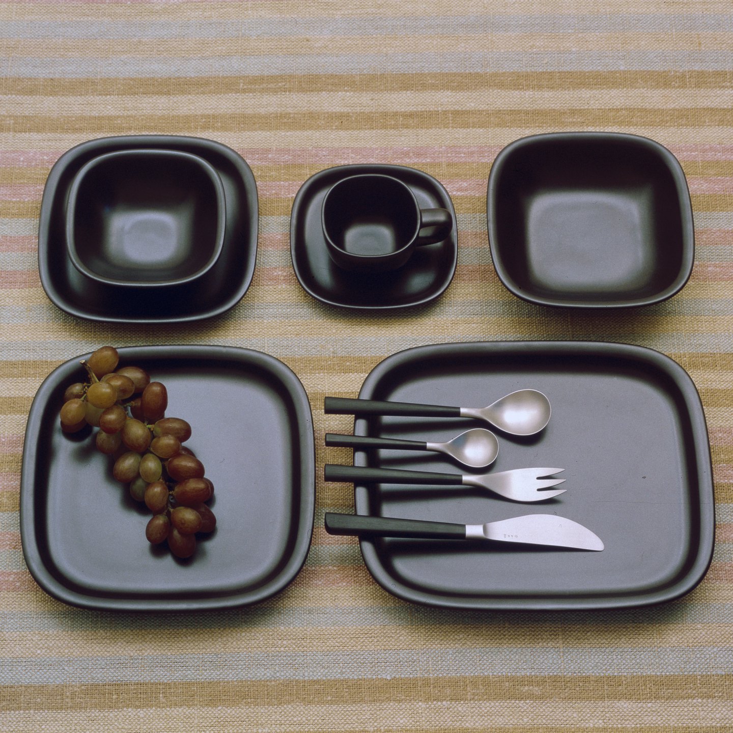 柳宗理 】 復刻前の白黒食器シリーズ10点セット ＋［追加］シュガーポット