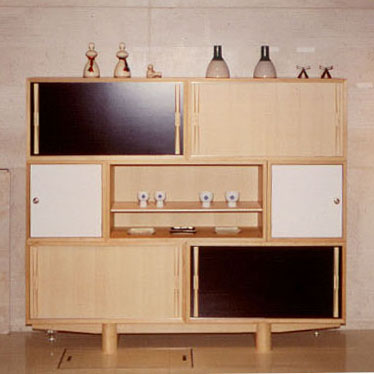 柳宗理 デザイン　industrial design　工業デザイン 柳宗理は、1950年に柳インダストリアルデザイン研究所を設立
